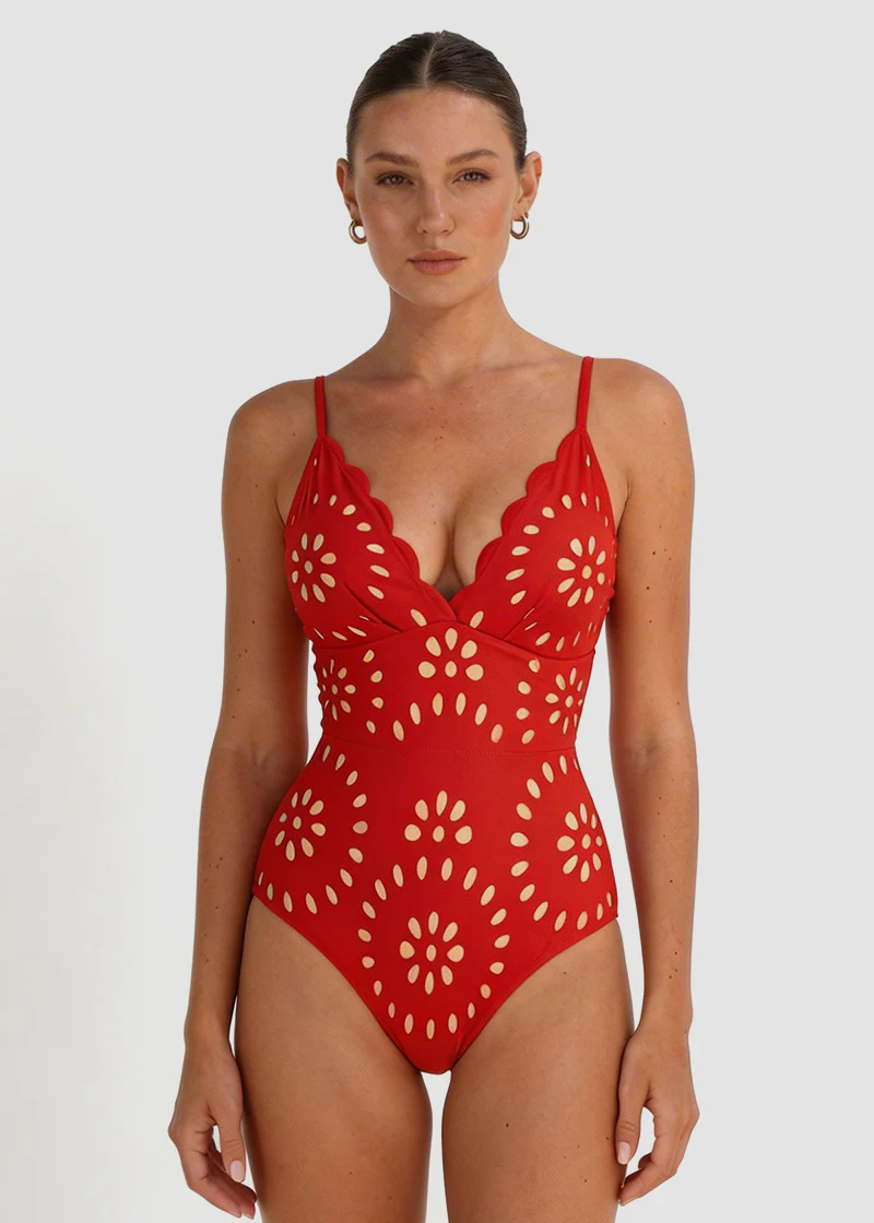 Maillot Une-Pièce Ajouré Floral avec Jupe — Collection Riviera