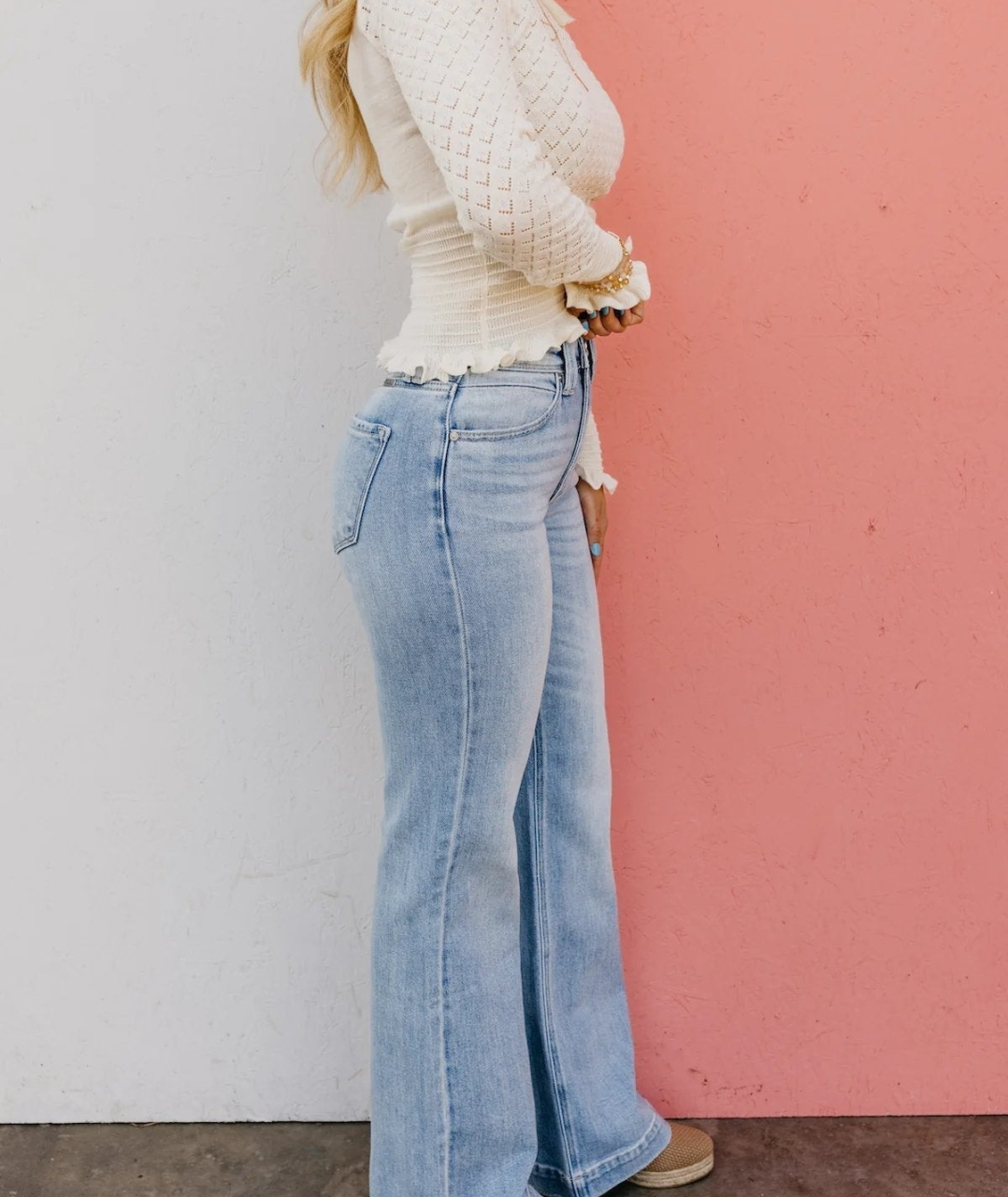 ÉléganceFit™ – Jean Taille Haute Vintage à Contrôle du Ventre, Coupe Droite