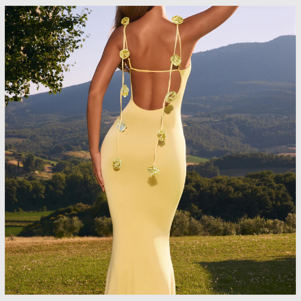 Clara™ - Robe fronde décorée de fleurs