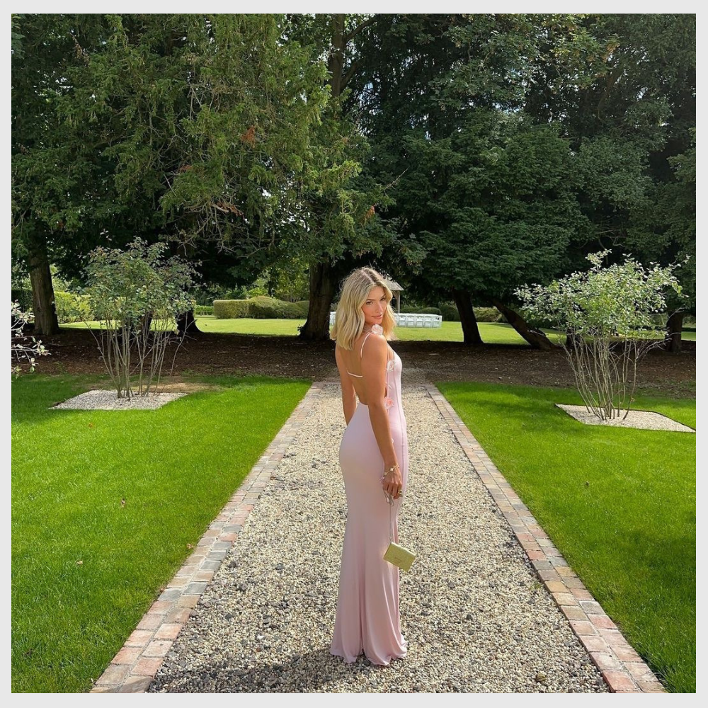 Clara™ - Robe fronde décorée de fleurs
