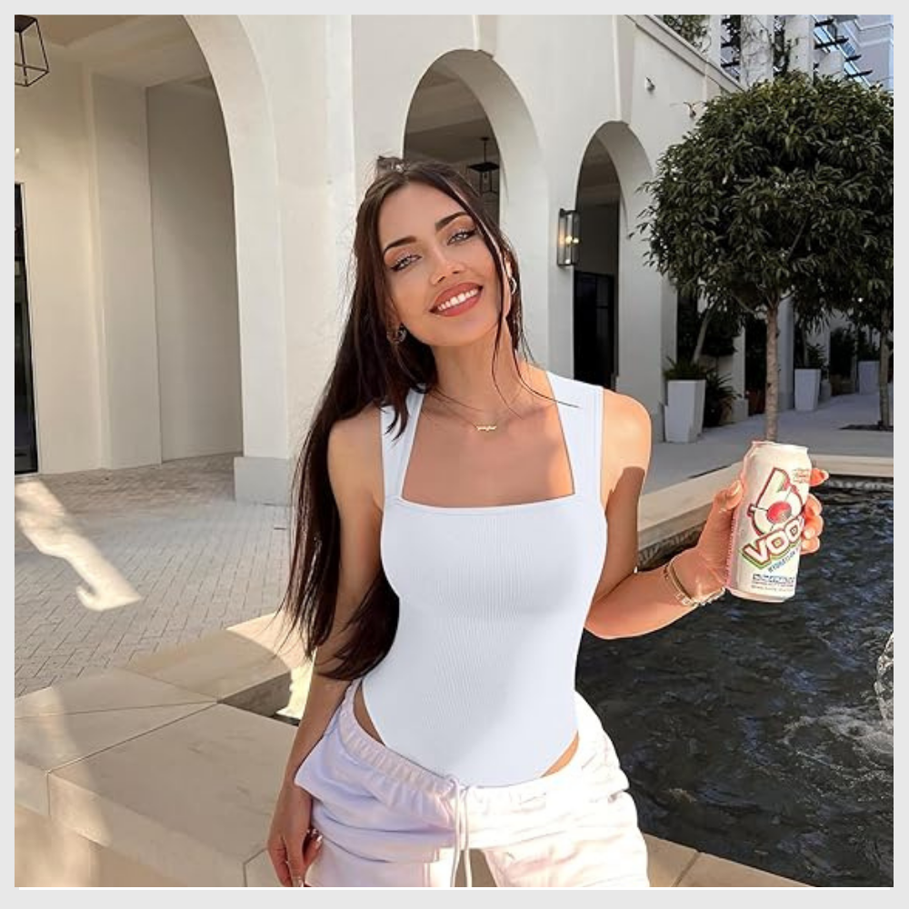 Bodys sans manches à col carré