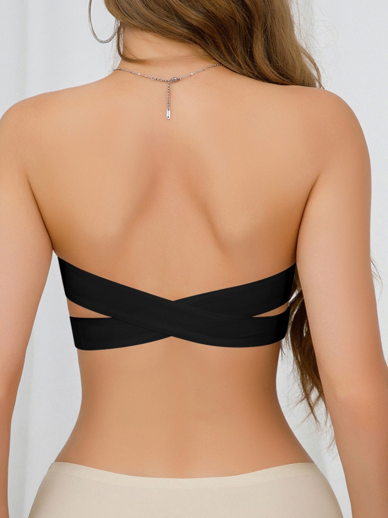 InvisiBra™ – Maintien Parfait Sans Bretelles