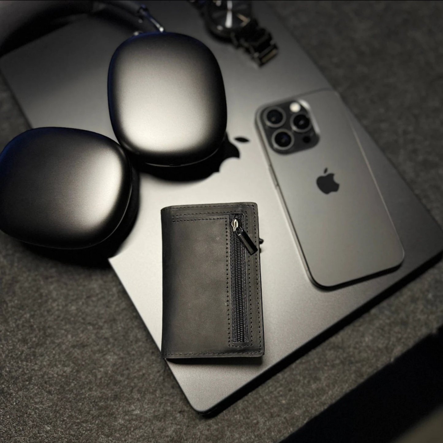 Le Portefeuille NORDÖ Slim™ — Porte-cartes compact anti-RFID.