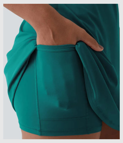 Robe de printemps avec brassière intégrée et shorts