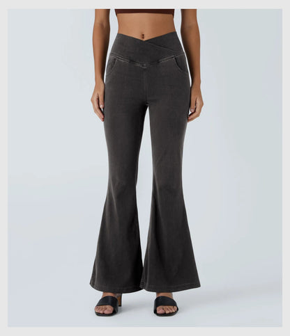 Pantalon évasé croisé taille haute en denim extensible