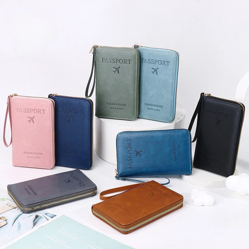 Cuirévo™ – Portefeuille RFID Chic pour Voyageurs Modernes.