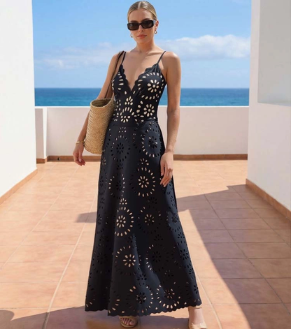 Maillot Une-Pièce Ajouré Floral avec Jupe — Collection Riviera