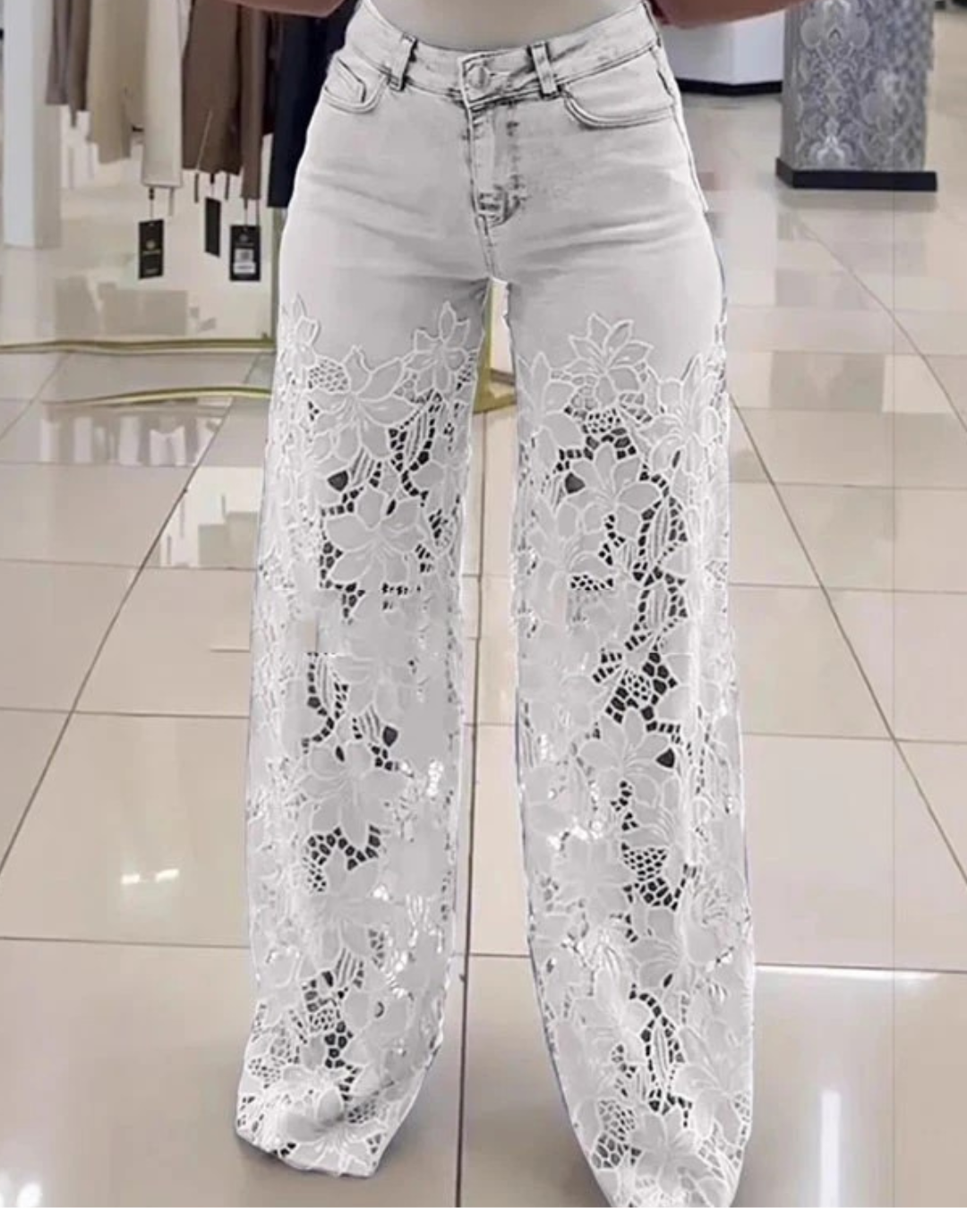 Le Jean Dentelle | Coupe Mi-Haute Flatteuse — DenimElle
