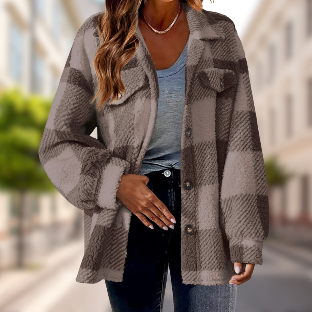 Chaudélia – Veste à Carreaux Confort Chic
