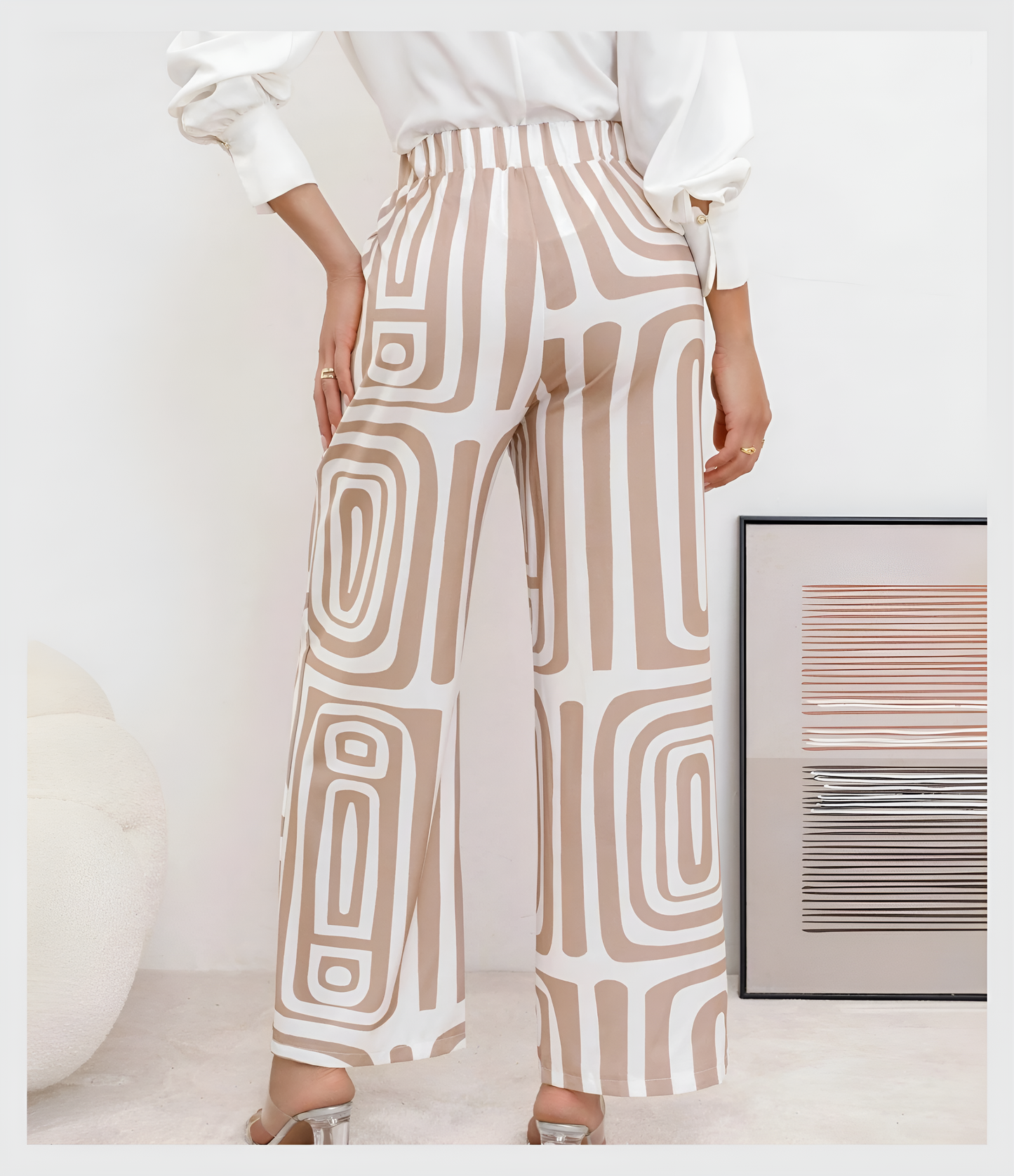 Pantalon chic - chemisier et ceinture offerts