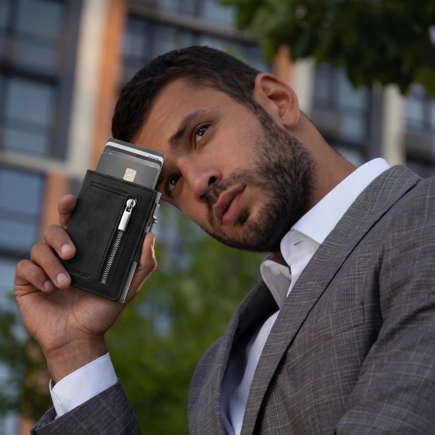 Le Portefeuille NORDÖ Slim™ — Porte-cartes compact anti-RFID.