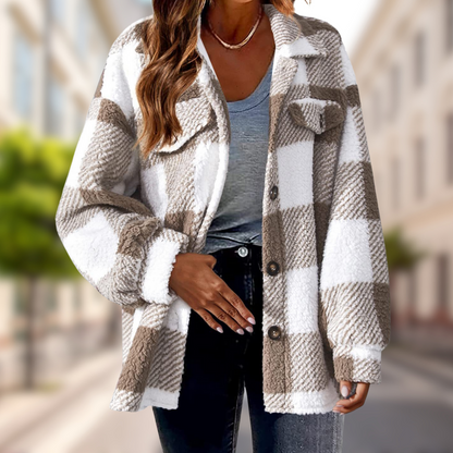 Chaudélia – Veste à Carreaux Confort Chic