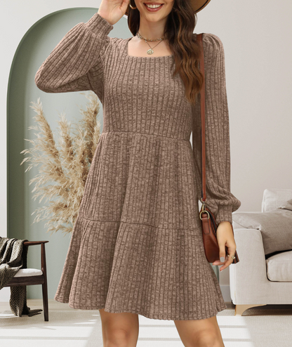 Lunaria™ – Robe Côtelée Chic à Encolure Carrée