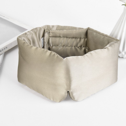 RêveSoie™ – Le Masque Doux en Soie pour un Sommeil Profond.