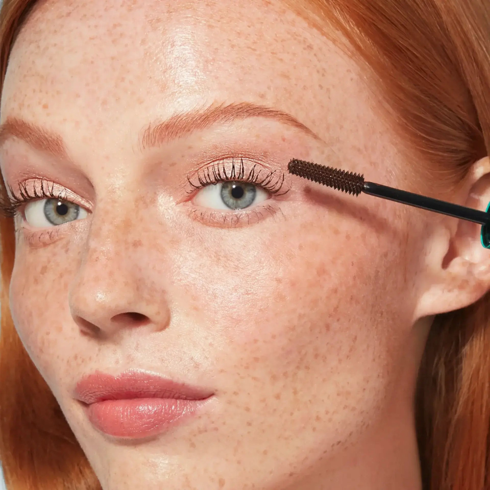 LashMagique™ – Mascara Allongeant et Volumisante Waterproof