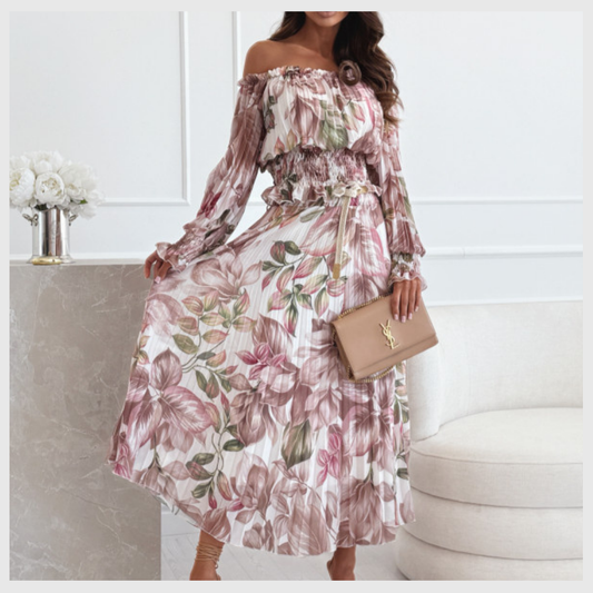 Ensemble deux pièces à motif floral : blouse épaules dénudées et jupe longue