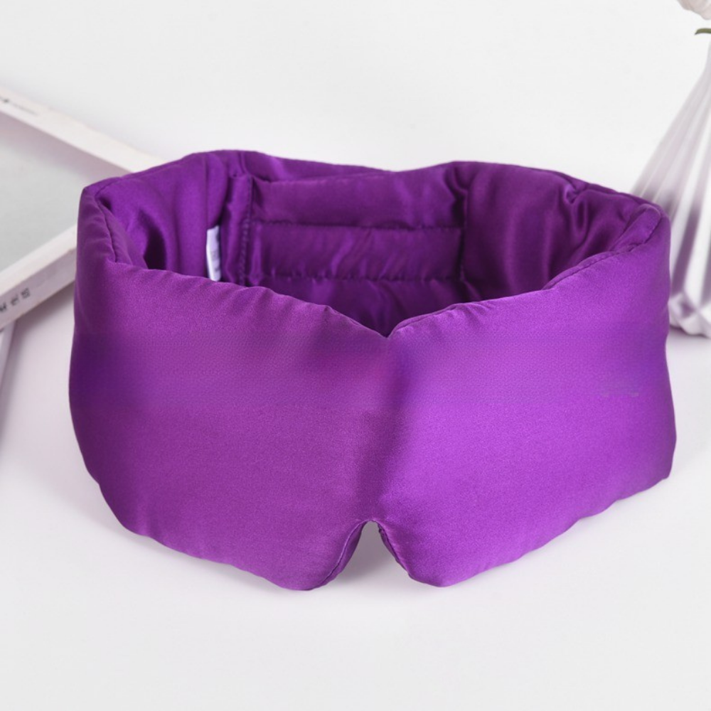 RêveSoie™ – Le Masque Doux en Soie pour un Sommeil Profond.