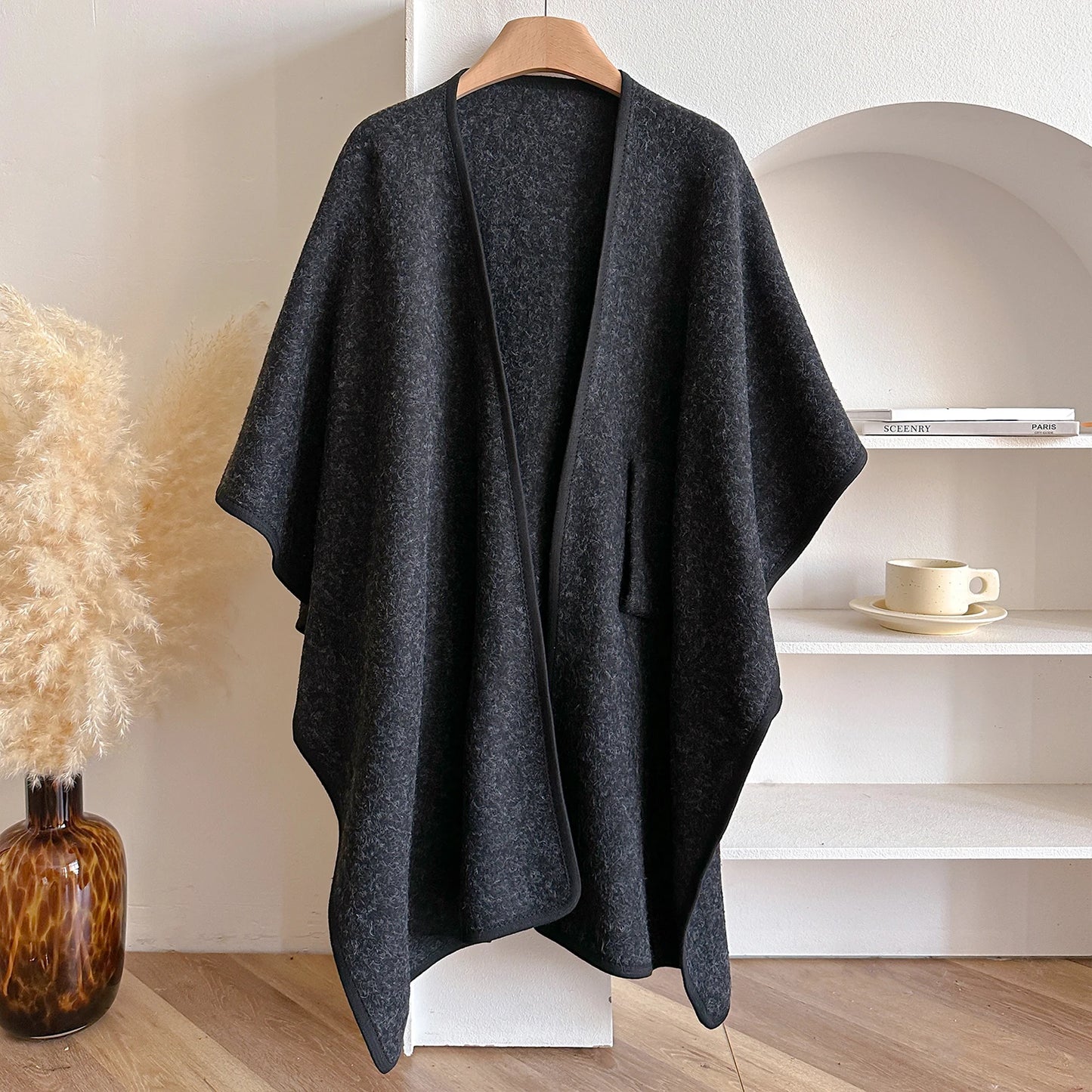 Poncho™ – Cape Douce & Stylée pour l’Hiver Québécois