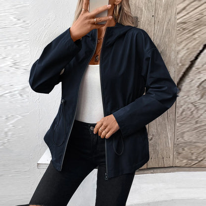 Veste Imperméable à Capuche – Élégance & Confort au Quotidien