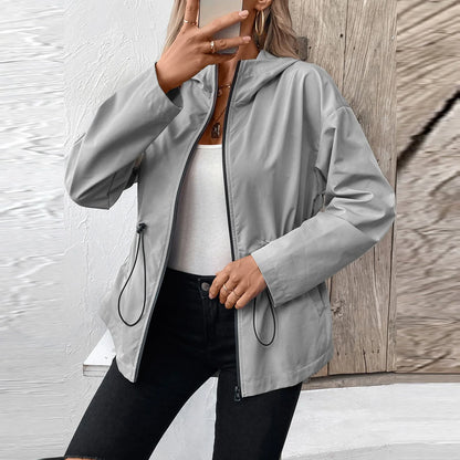 Veste Imperméable à Capuche – Élégance & Confort au Quotidien