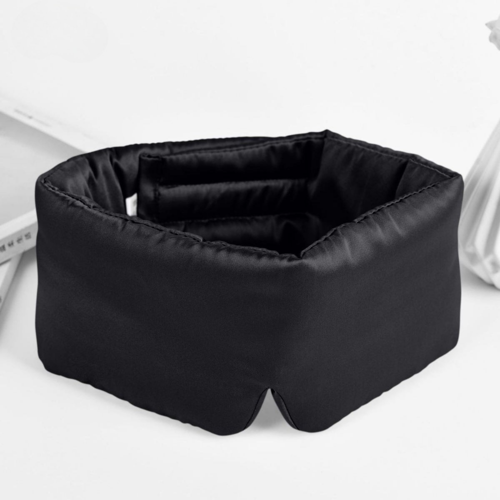 RêveSoie™ – Le Masque Doux en Soie pour un Sommeil Profond.
