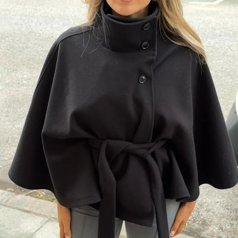 Veloria™ – Cape Élégante pour Femme avec Ceinture et Col Haut