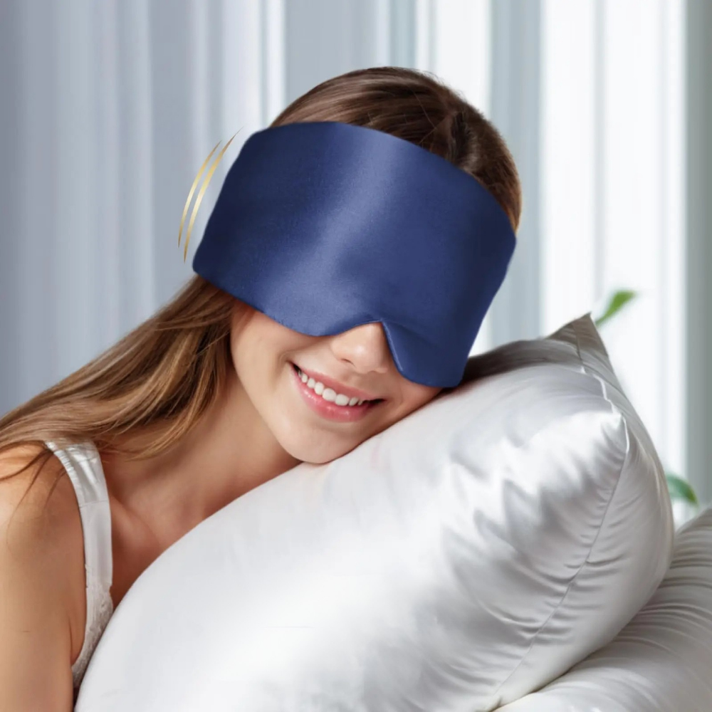RêveSoie™ – Le Masque Doux en Soie pour un Sommeil Profond.