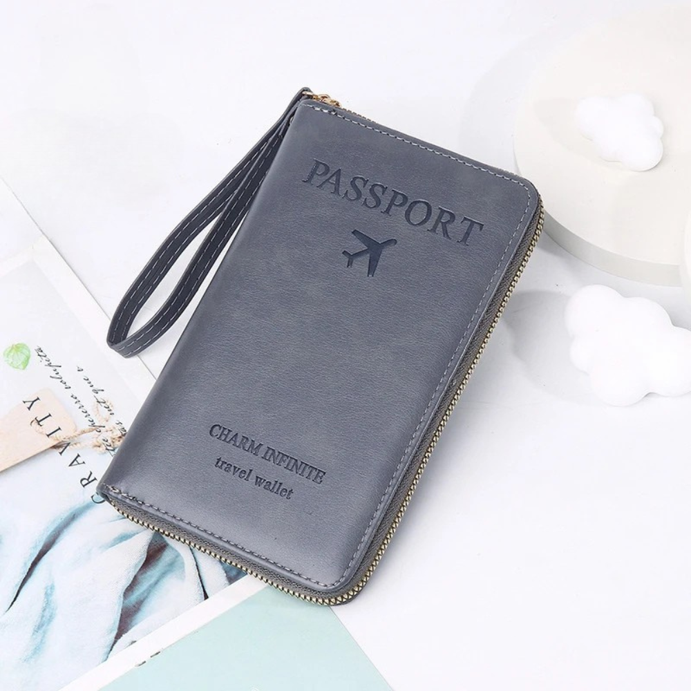 Cuirévo™ – Portefeuille RFID Chic pour Voyageurs Modernes.