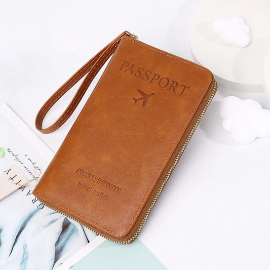 Cuirévo™ – Portefeuille RFID Chic pour Voyageurs Modernes.