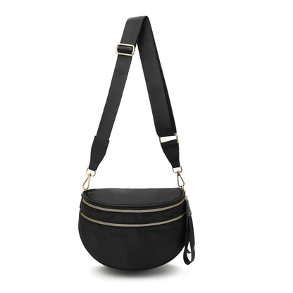 MomEase™– Sac Banane de Sortie Compact & Stylé.